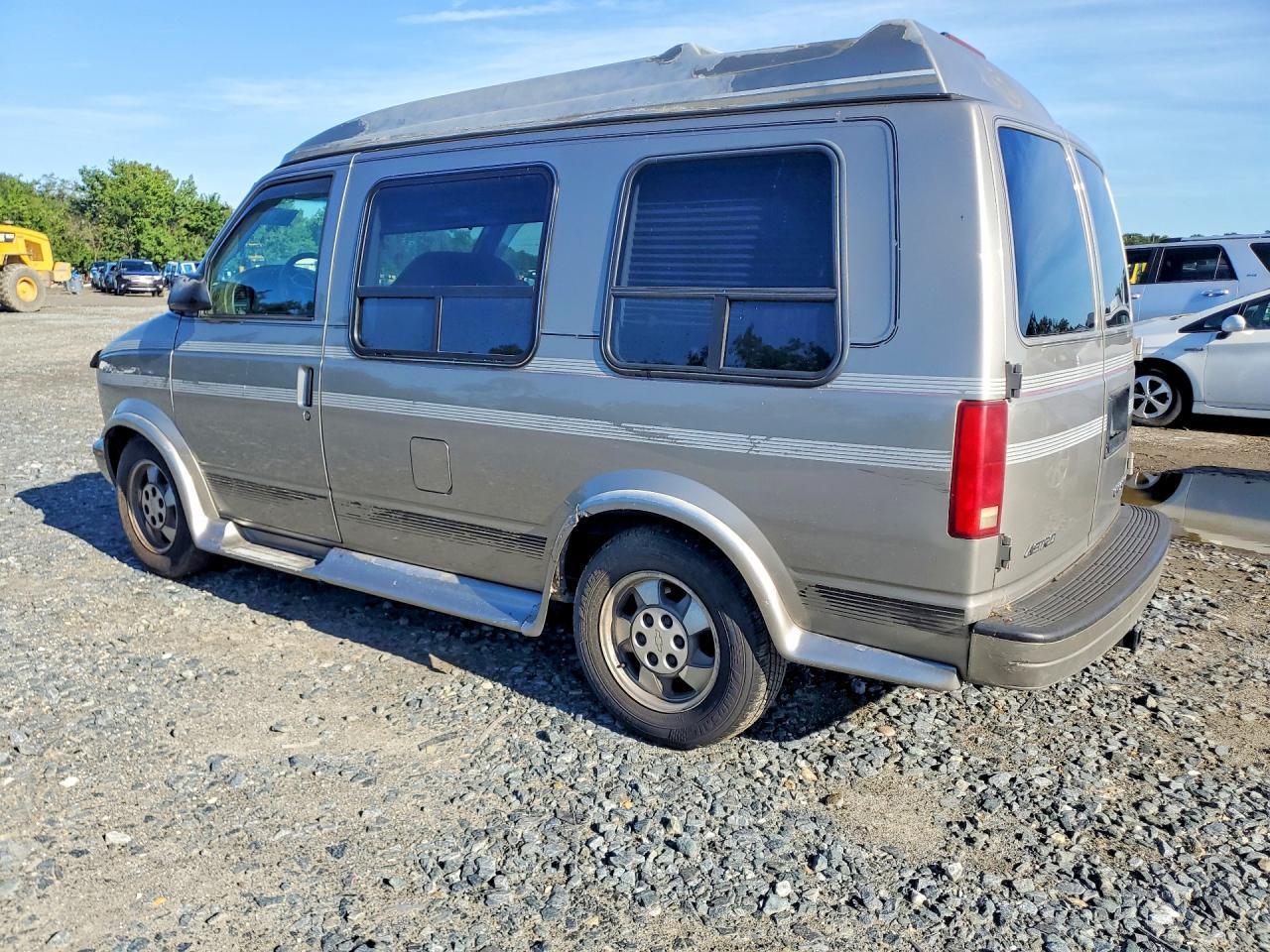 2003 Chevrolet Astro