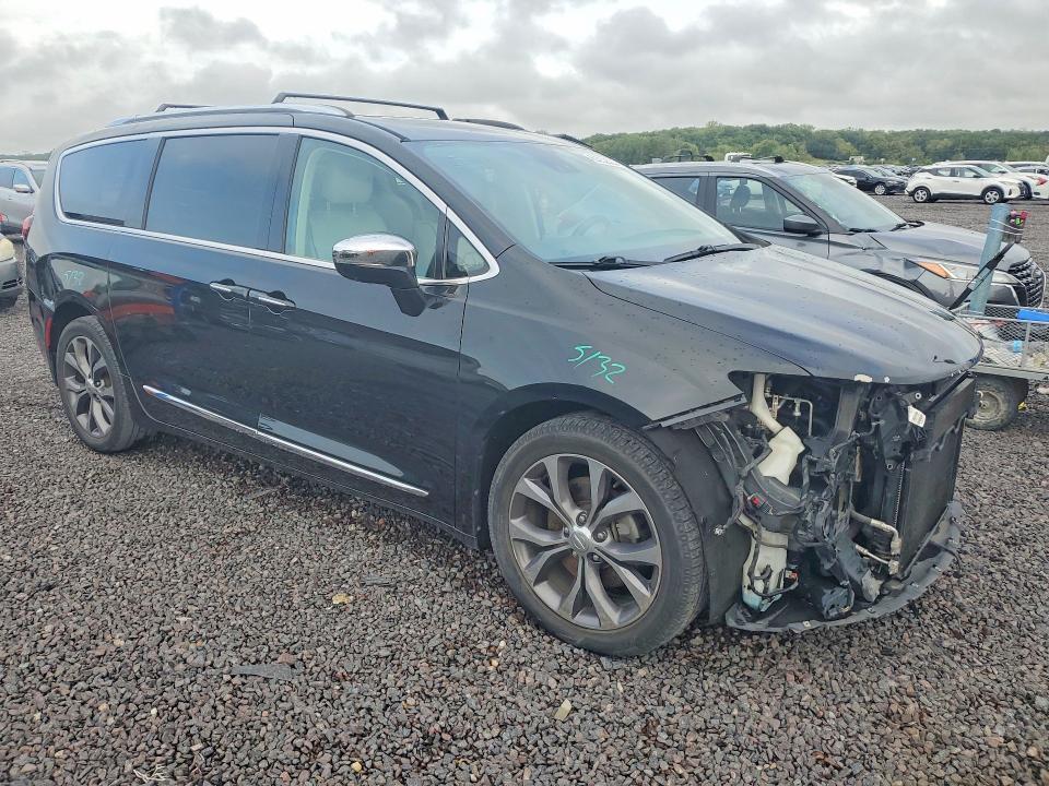 2017 Chrysler Pacifica Limited