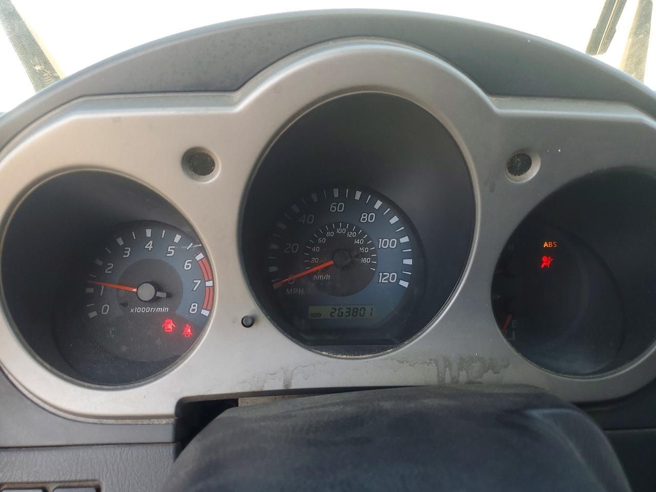 2002 Nissan Frontier XE-V6