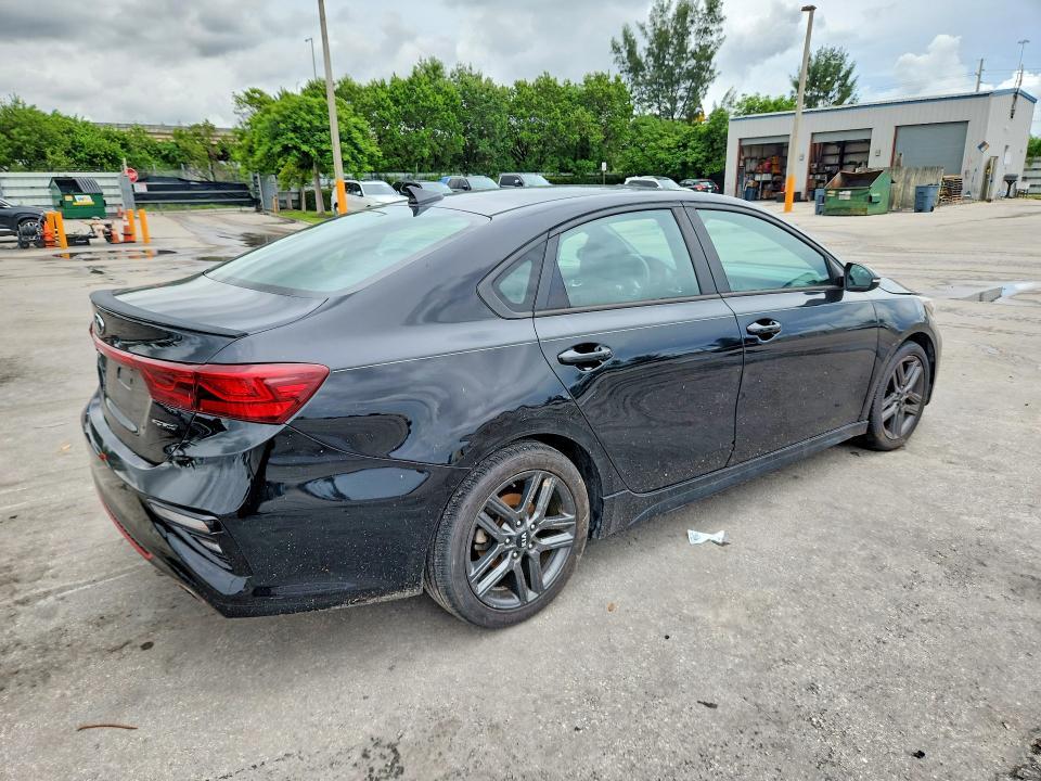 2020 KIA Forte GT Line