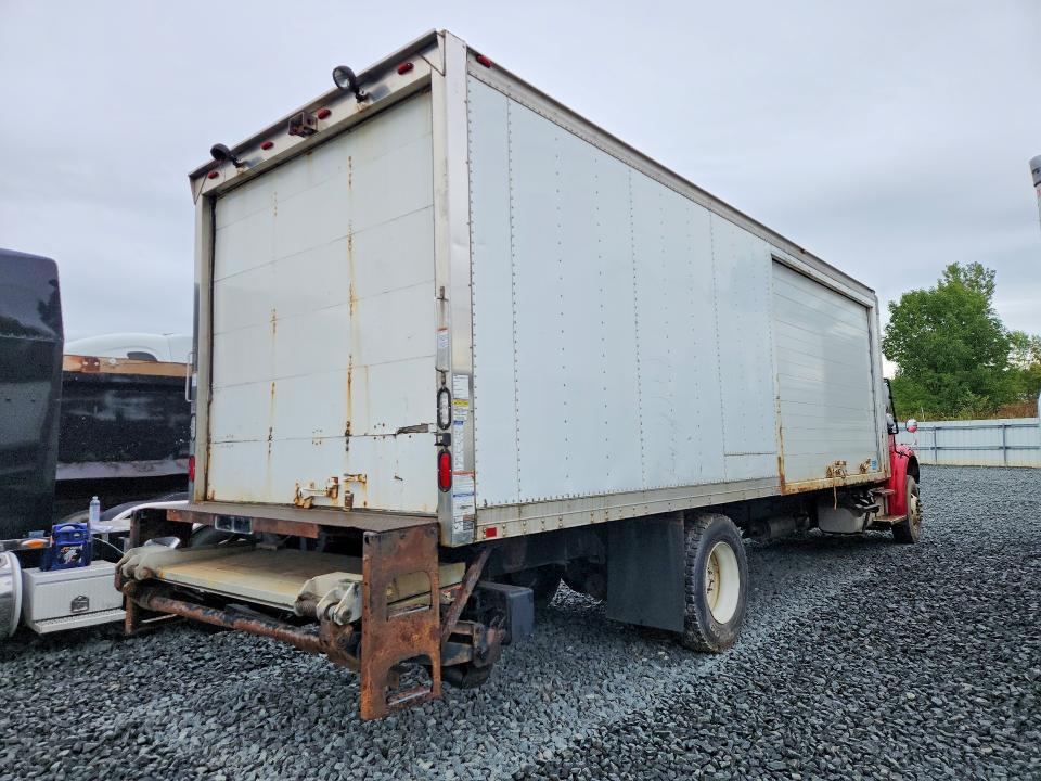 2015 Freightliner Business Class M2 BOX Truck