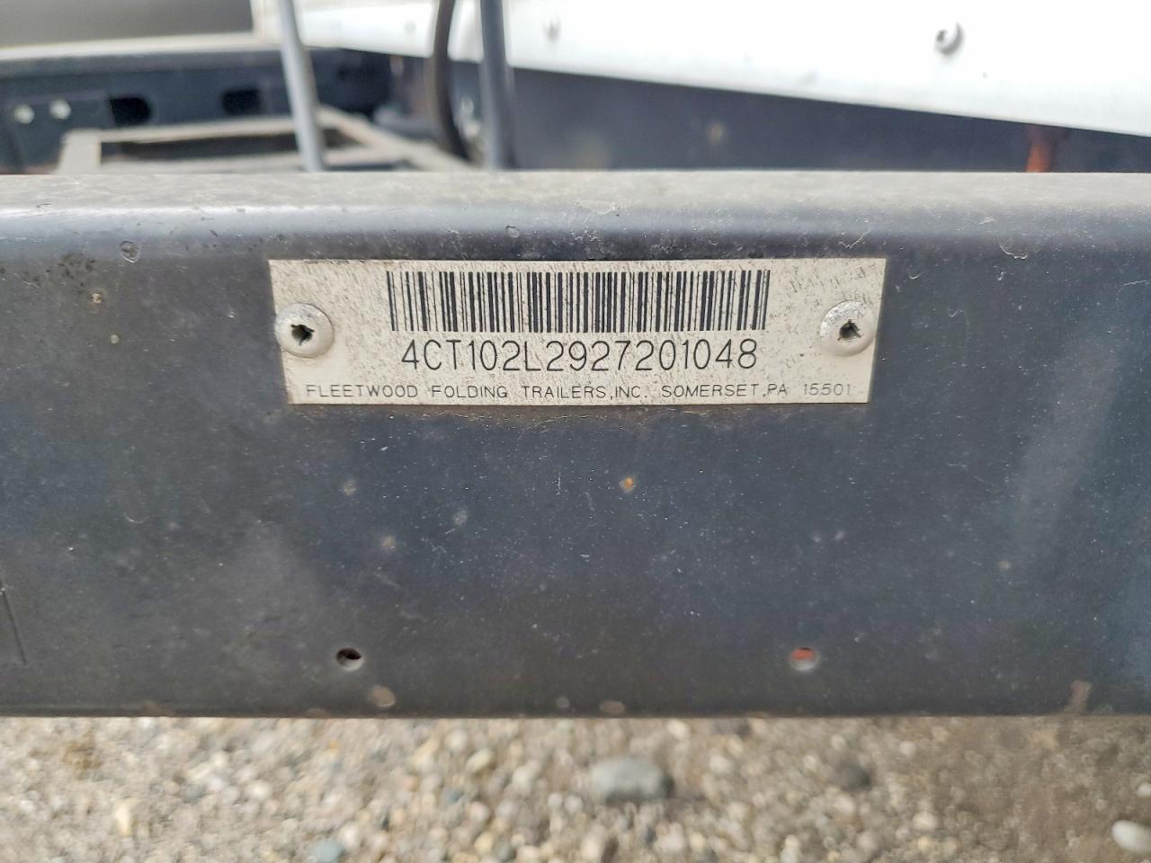 2002 Fleetwod Recreational Vehicle (RV)