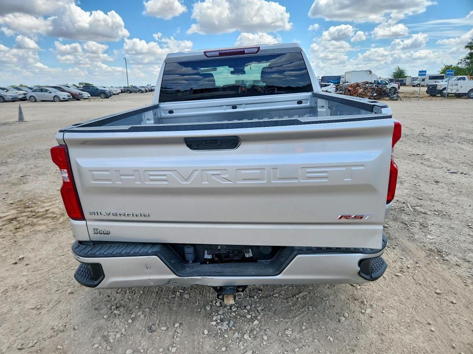 2022 Chevrolet Silverado K1500 RST