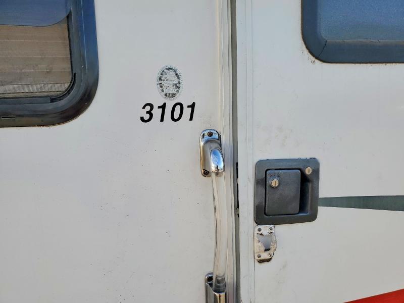 2005 Ford Forester RV