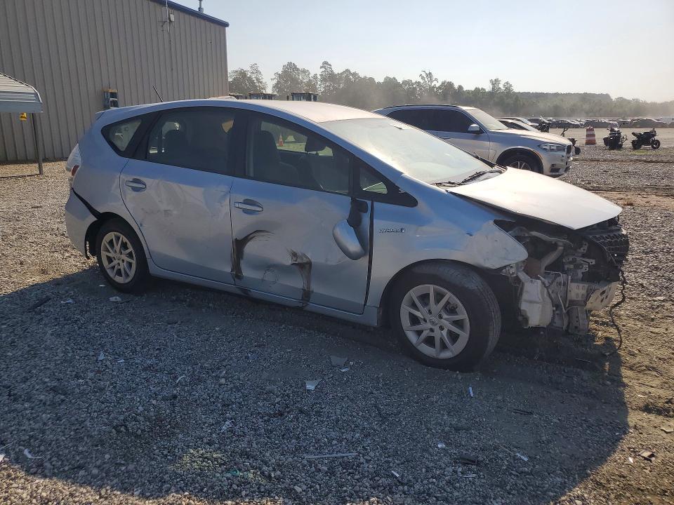 2013 Toyota Prius V Three