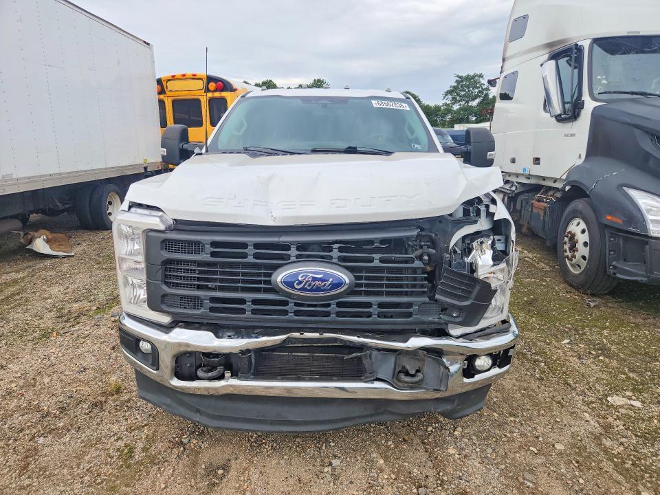 2023 Ford F350 Super Duty
