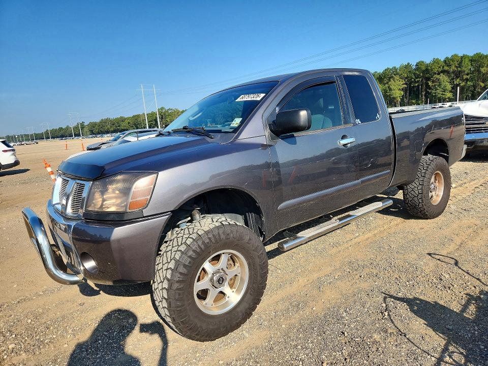 2006 Nissan Titan XE FFV