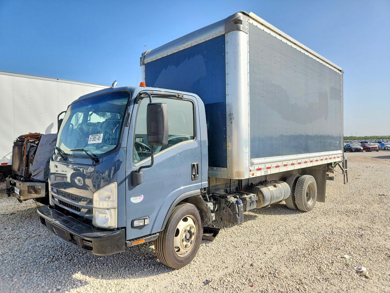 2022 Isuzu NRR BOX Truck