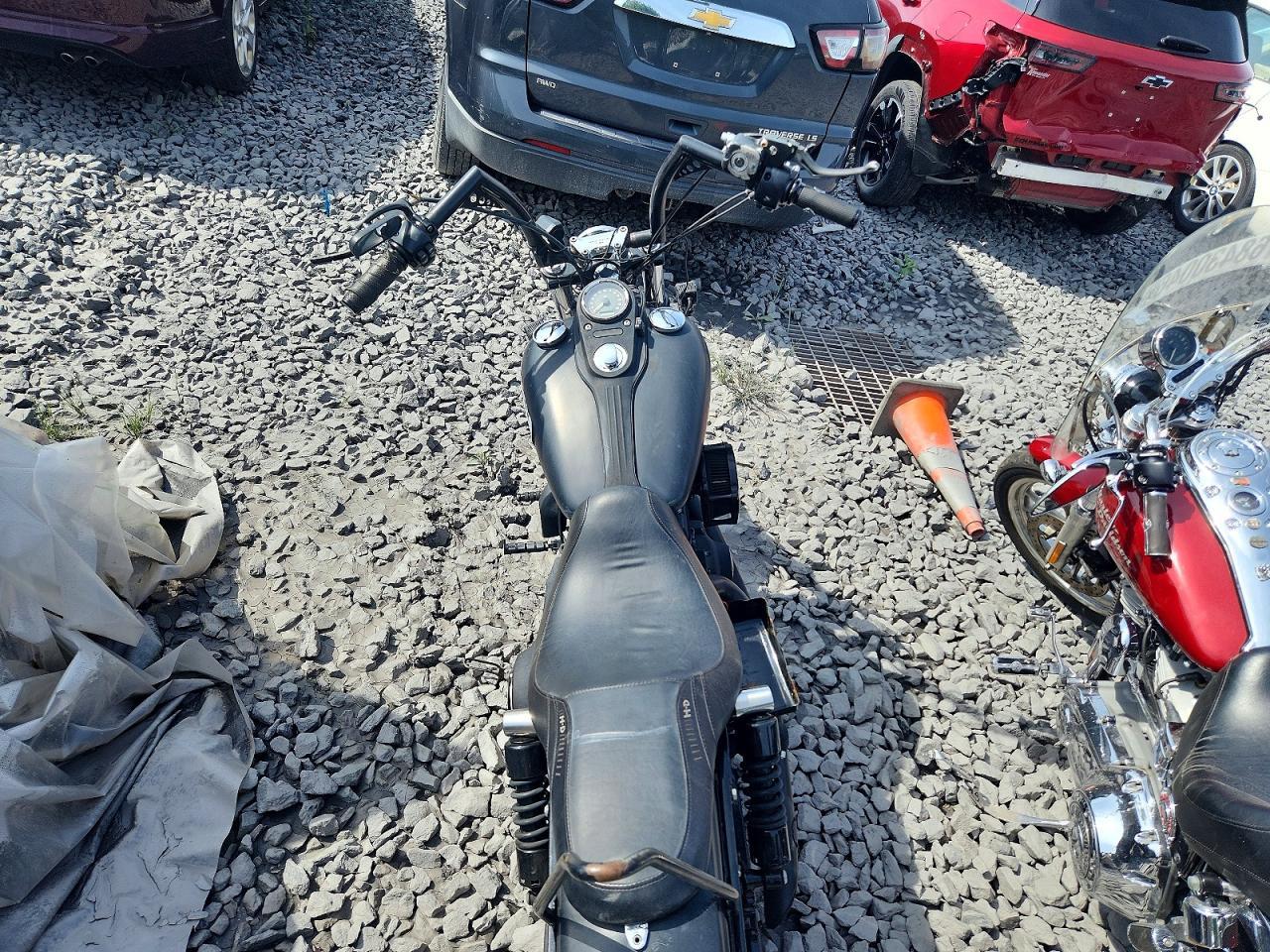 2013 Harley-Davidson Fxdb Dyna Street BOB