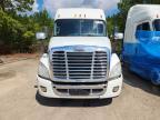 2014 Freightliner Cascadia Semi Truck