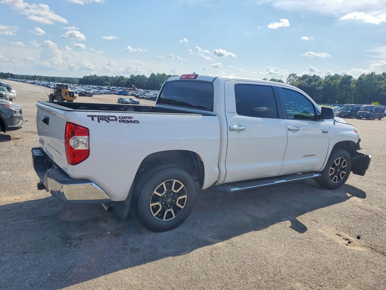 2016 Toyota Tundra Crewmax Limited