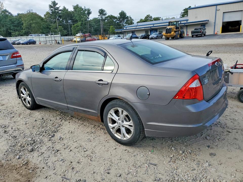 2012 Ford Fusion SE