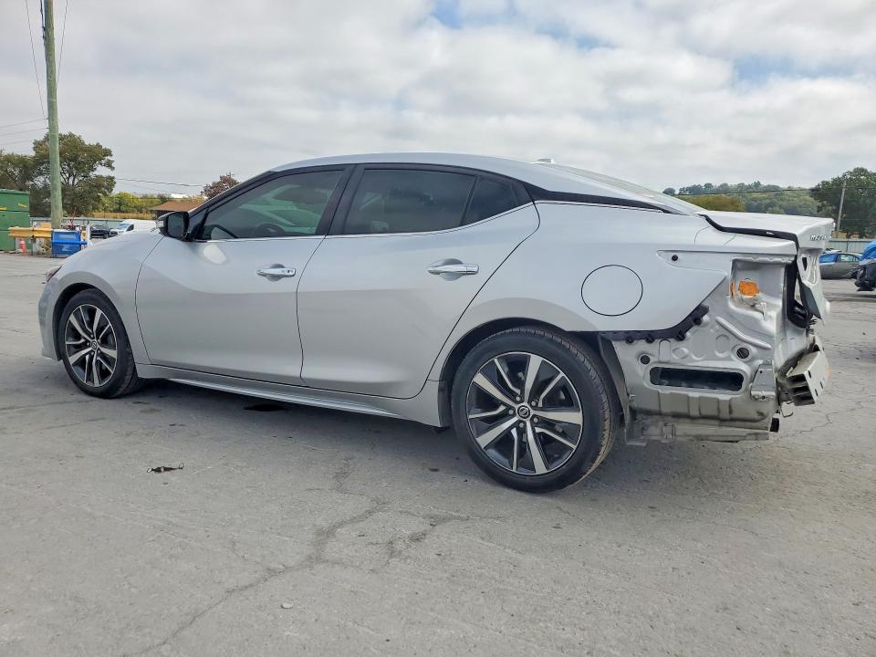 2020 Nissan Maxima SV