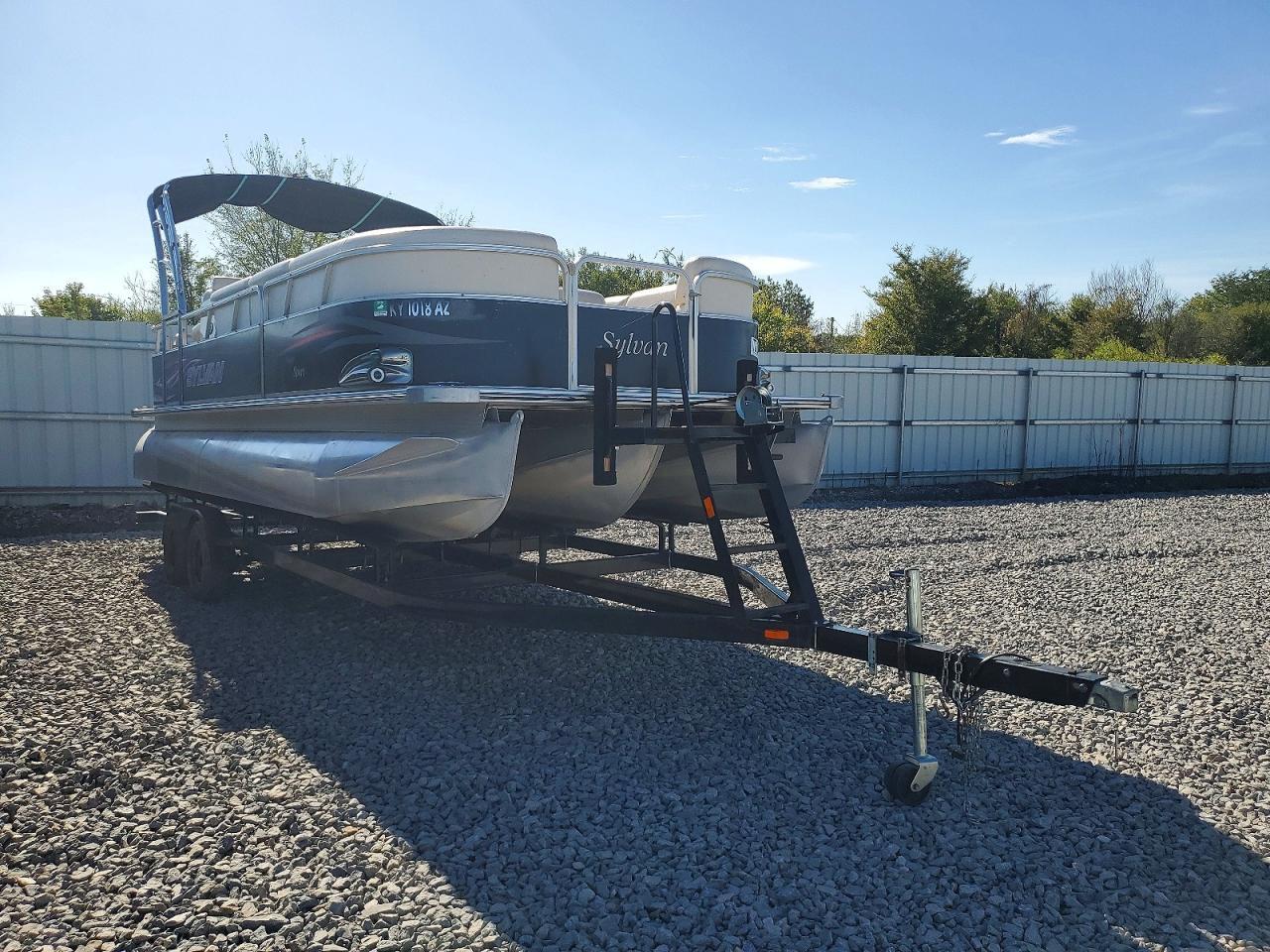 2008 Sylvan Pontoon Boat