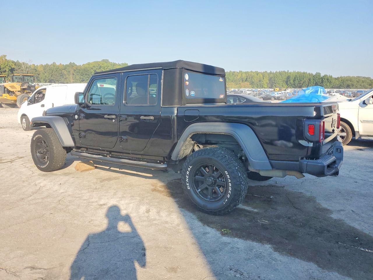 2020 Jeep Gladiator Sport