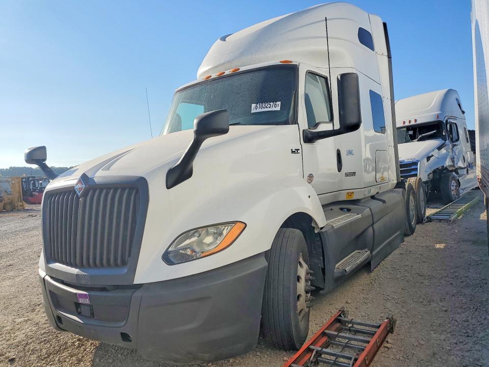 2020 International LT625 Semi Truck