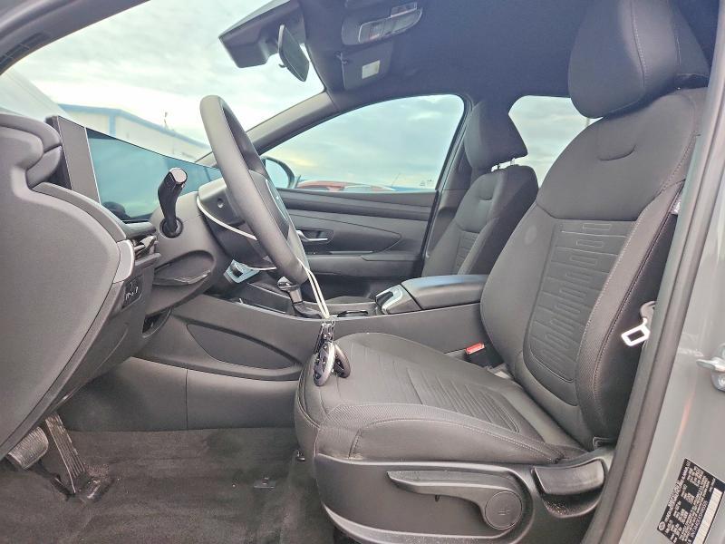2025 Hyundai Santa Cruz SE