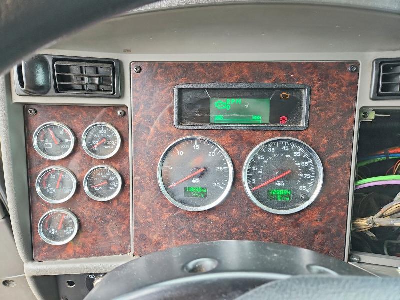 2016 Kenworth T370 BOX Truck