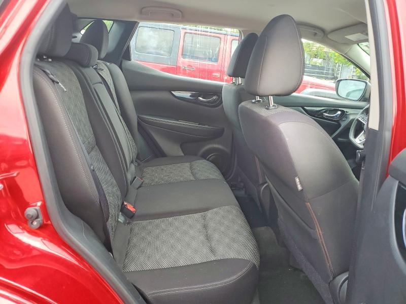2018 Nissan Rogue Sport sv