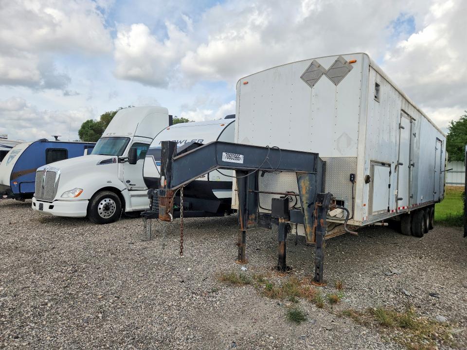 2014 RC Rttgn 8.5X40TA12 Enclosed Cargo Trailer