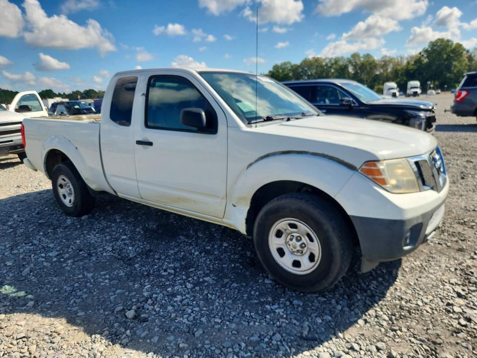 2017 Nissan Frontier S