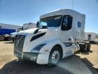 2019 Volvo VNL Semi Truck