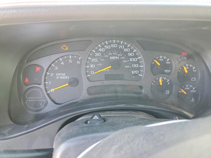 2004 Chevrolet Suburban K1500