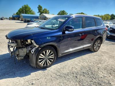2020 Mitsubishi Outlander SE