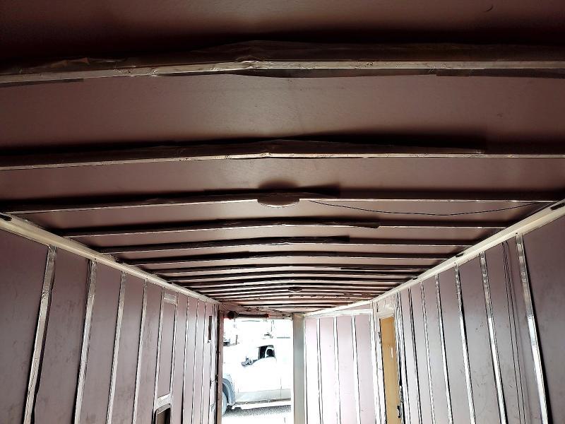 2023 LGS LASQA7.0X27TE2FF Enclosed Cargo Snowmobile Trailer