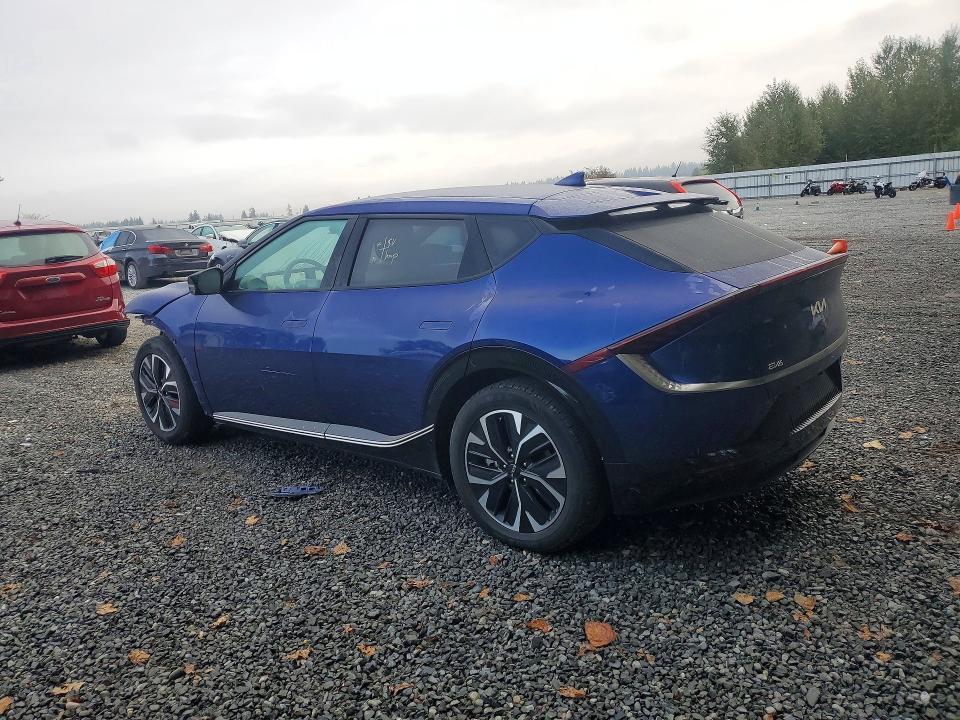 2023 KIA EV6 Wind
