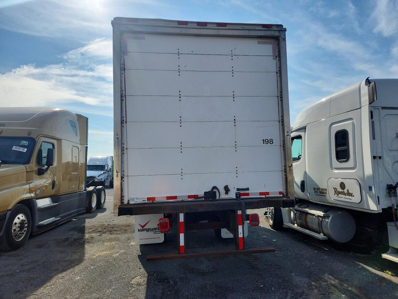 2014 Hino 258/268 BOX Truck