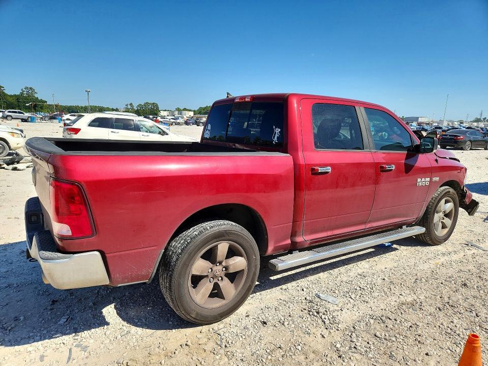2015 Dodge RAM 1500 SLT