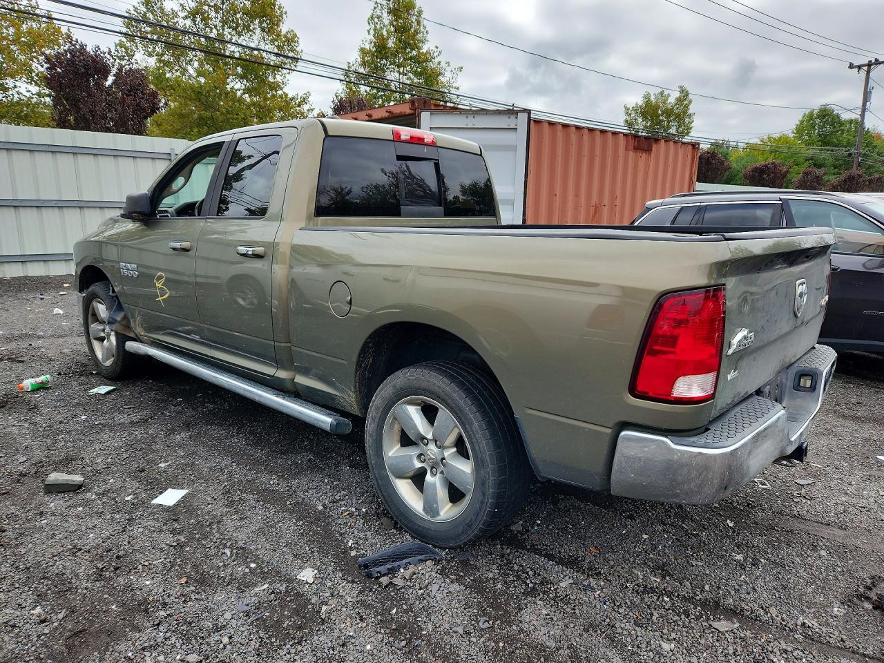 2015 Dodge RAM 1500 SLT