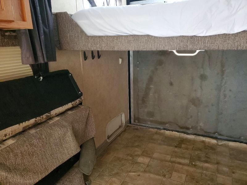 2006 Extreme Mega-LITE Camper