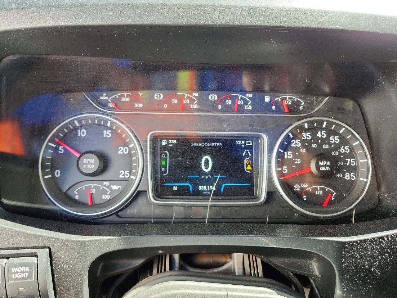 2022 International LT625 Semi Truck