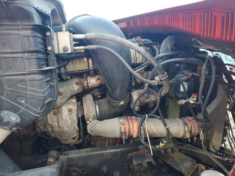 2016 Freightliner Cascadia 125 Semi Truck
