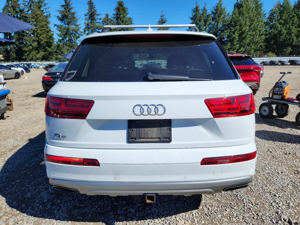 2019 Audi Q7 Premium Plus