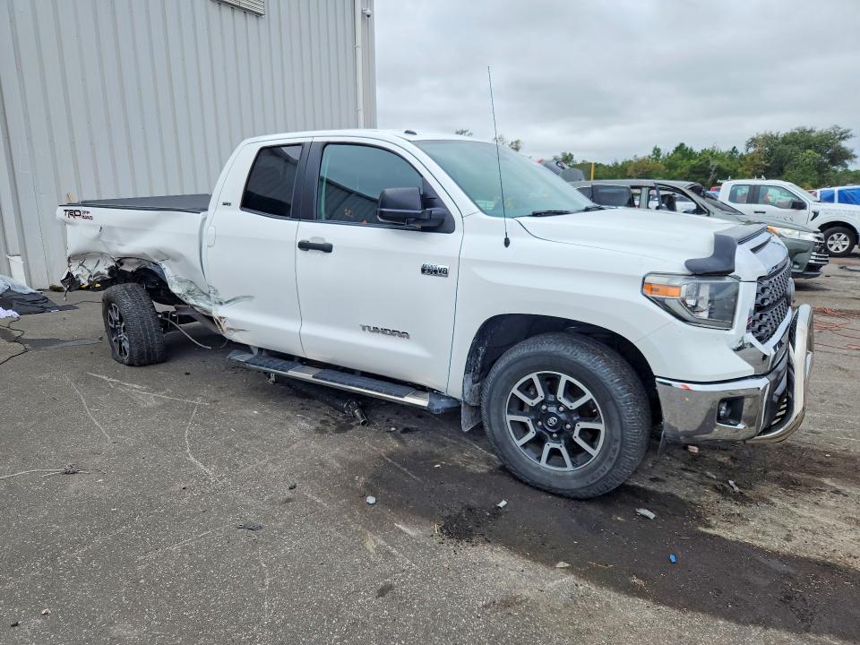 2018 Toyota Tundra SR5