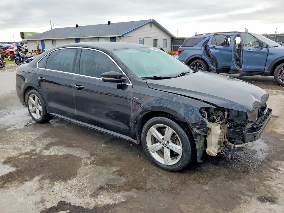 2015 Volkswagen Passat S