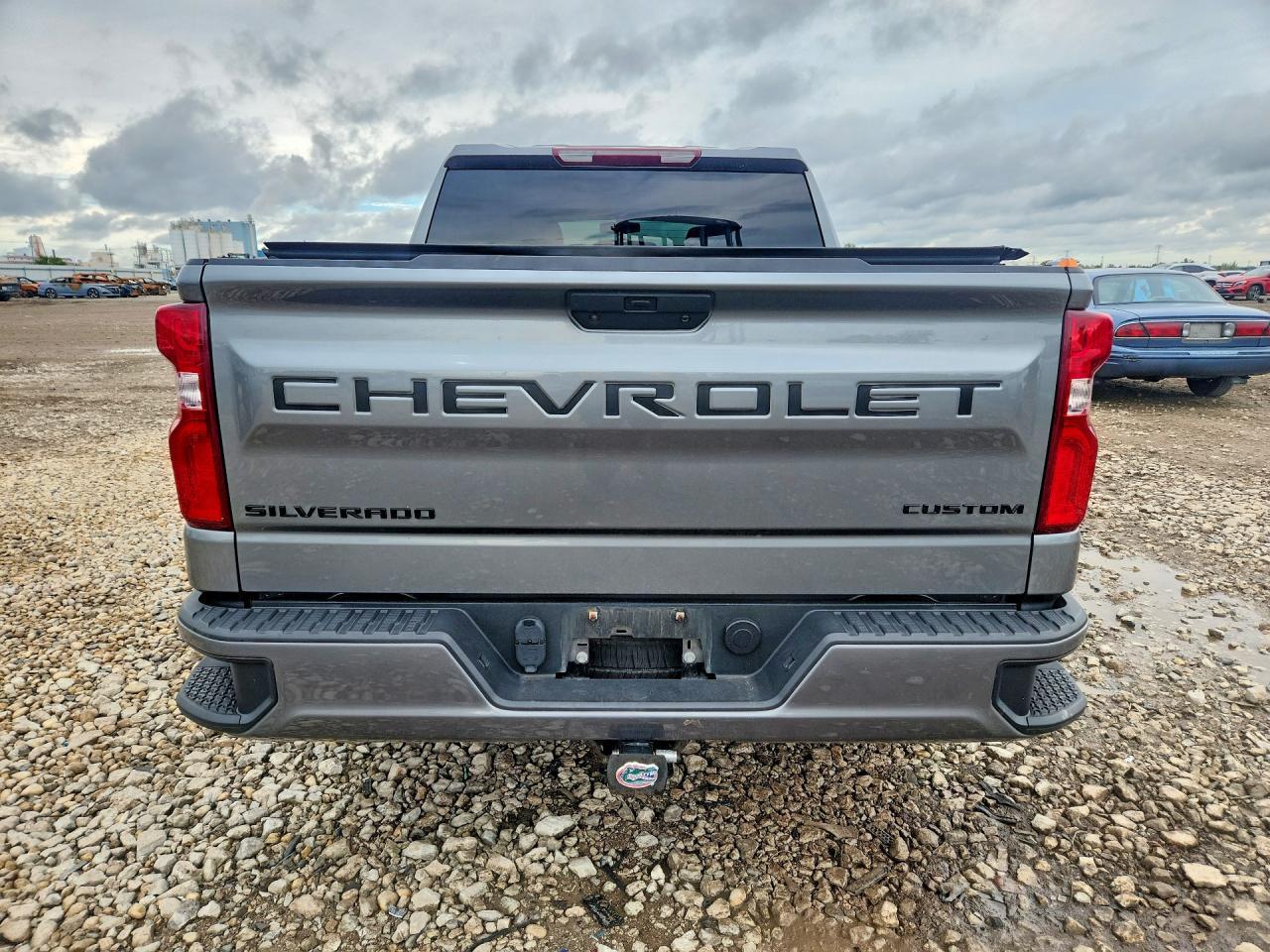 2021 Chevrolet Silverado K1500 Custom