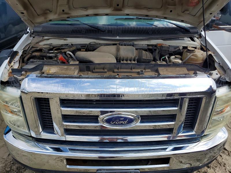 2008 Ford Econoline E350 Super Duty Cutaway Van