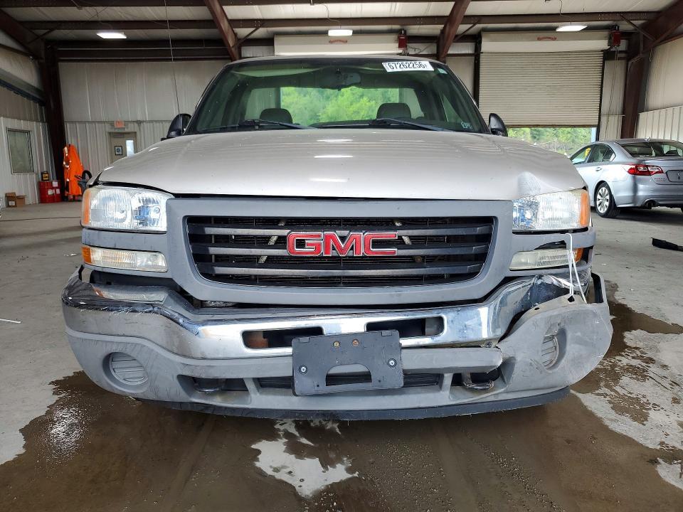 2005 GMC New Sierra C1500