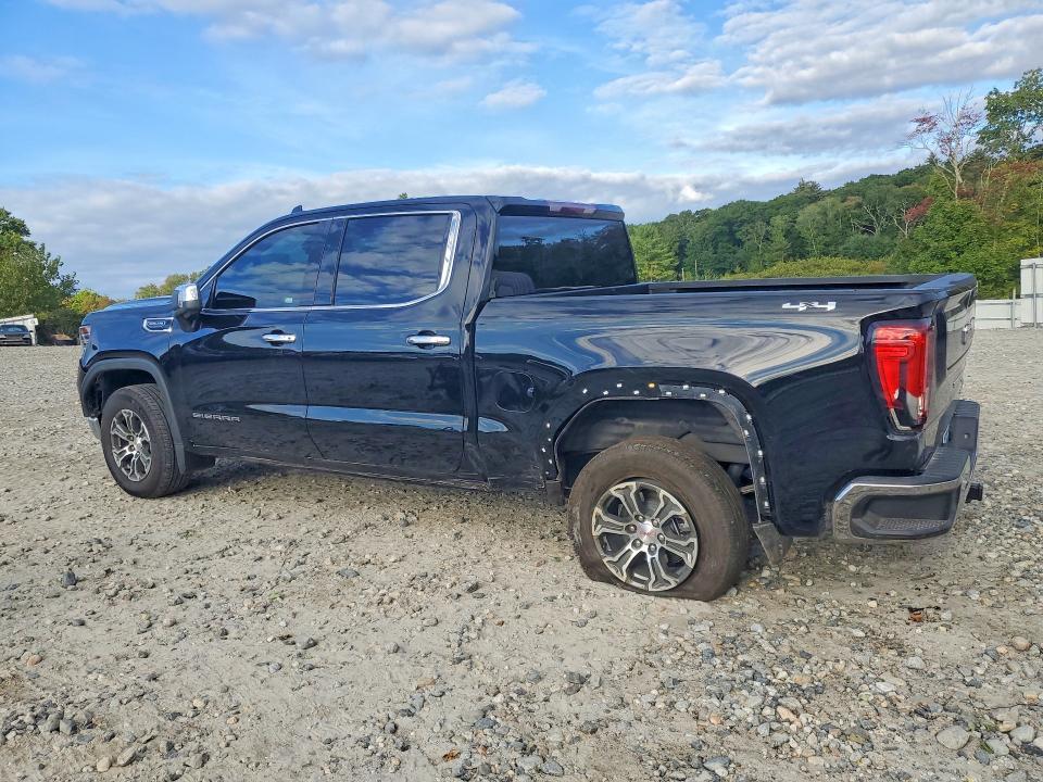 2026 GMC Sierra K1500 SLT