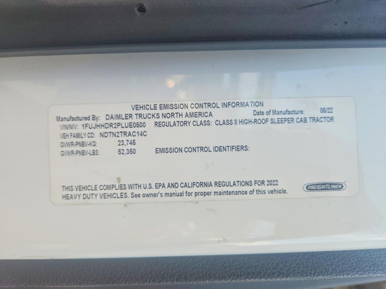 2023 Freightliner Cascadia 126