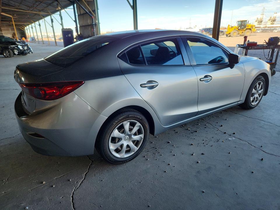 2015 Mazda 3 Sport