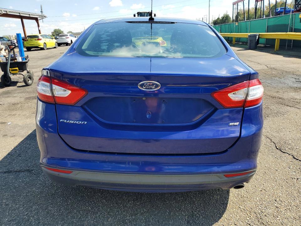2016 Ford Fusion SE