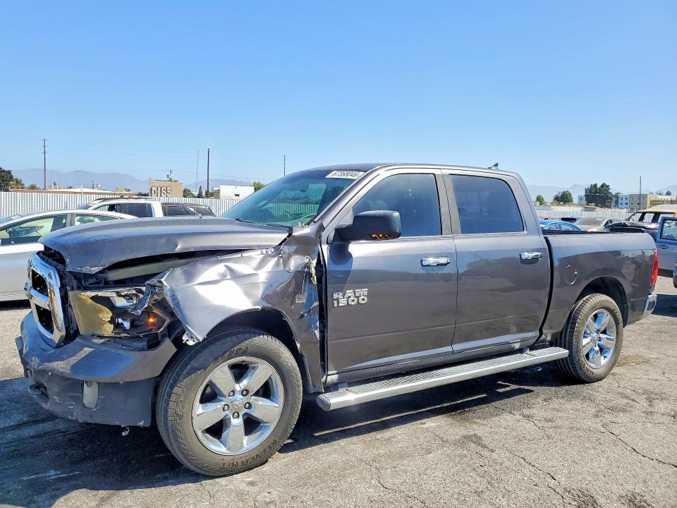 2015 Dodge RAM 1500 SLT