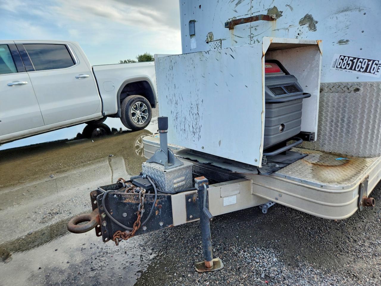 2005 Pelsue 7011ABSP-006 Fiber Optic Splicing Trailer