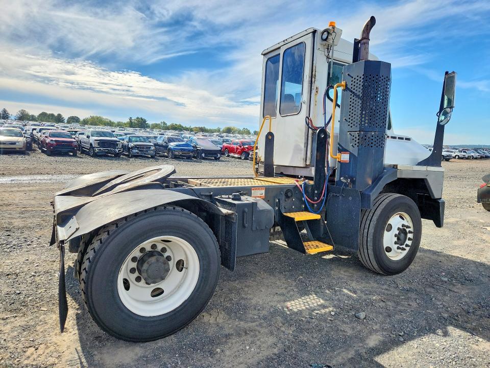 2021 Kalmar Ottawa T2 Yard Truck