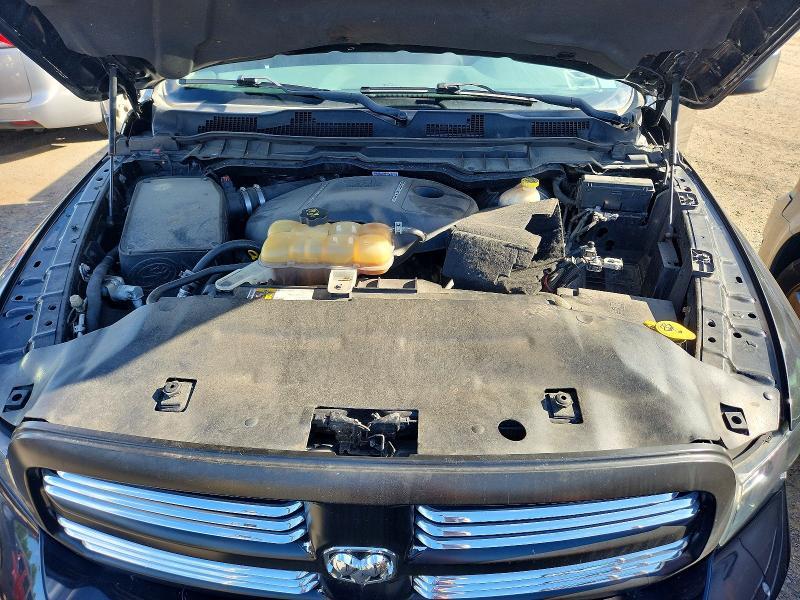 2015 Dodge RAM 1500 SLT